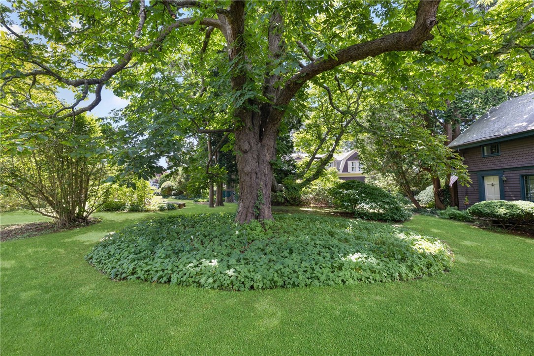 37 Continental Drive Middletown, RI 02842 - Photo 27 of 50