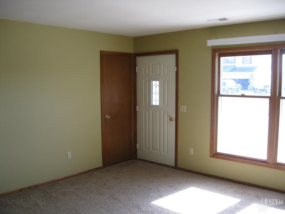 215 Briarwood Trail Decatur, IN 46733 - Photo 7 of 28