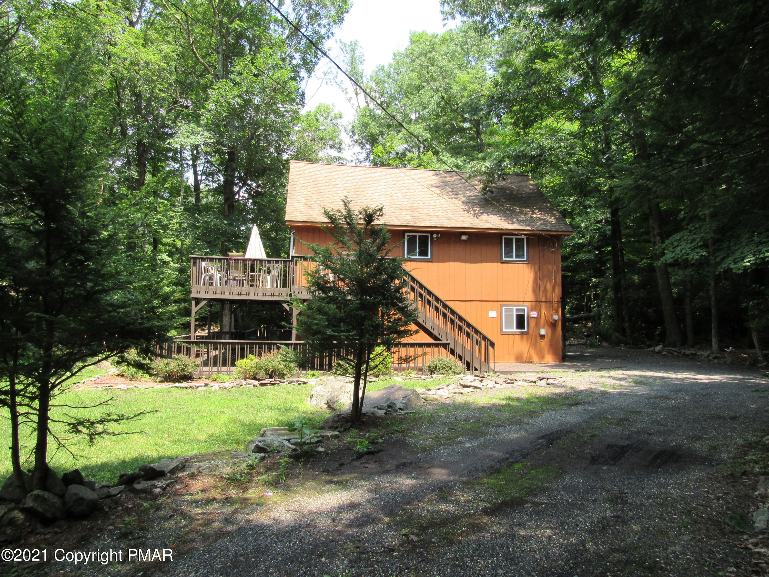 531 Snow Hill Road Cresco, PA 18326 - Photo 4 of 53 IMG_0938