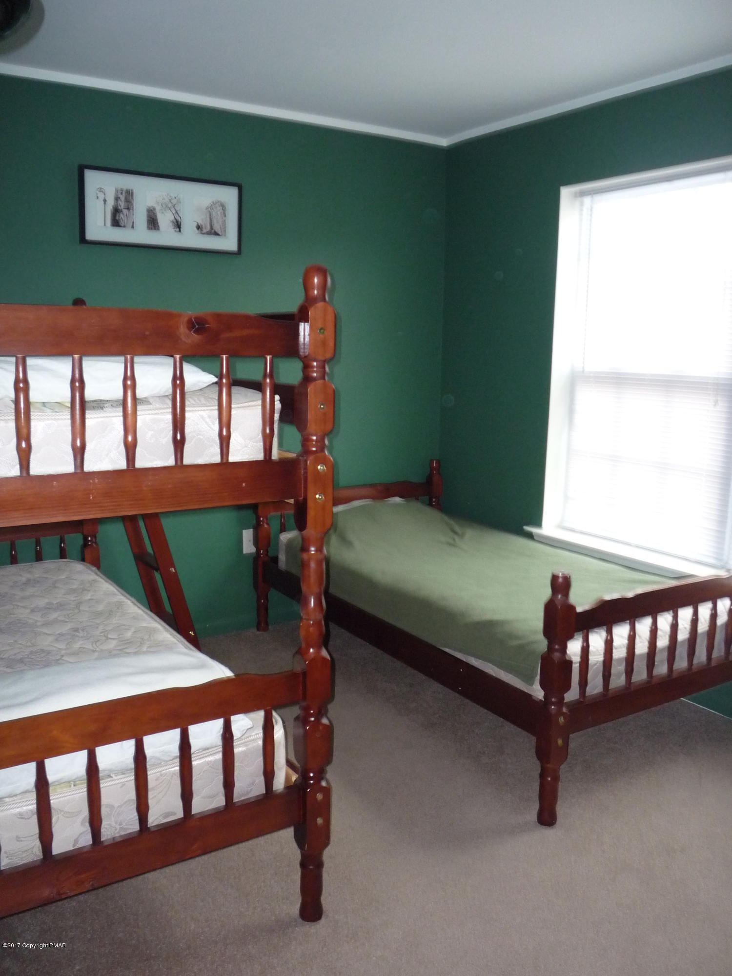 113 3154) Kirkham Road Bushkill, PA 18324 - Photo 7 of 25 Bedroom 2
