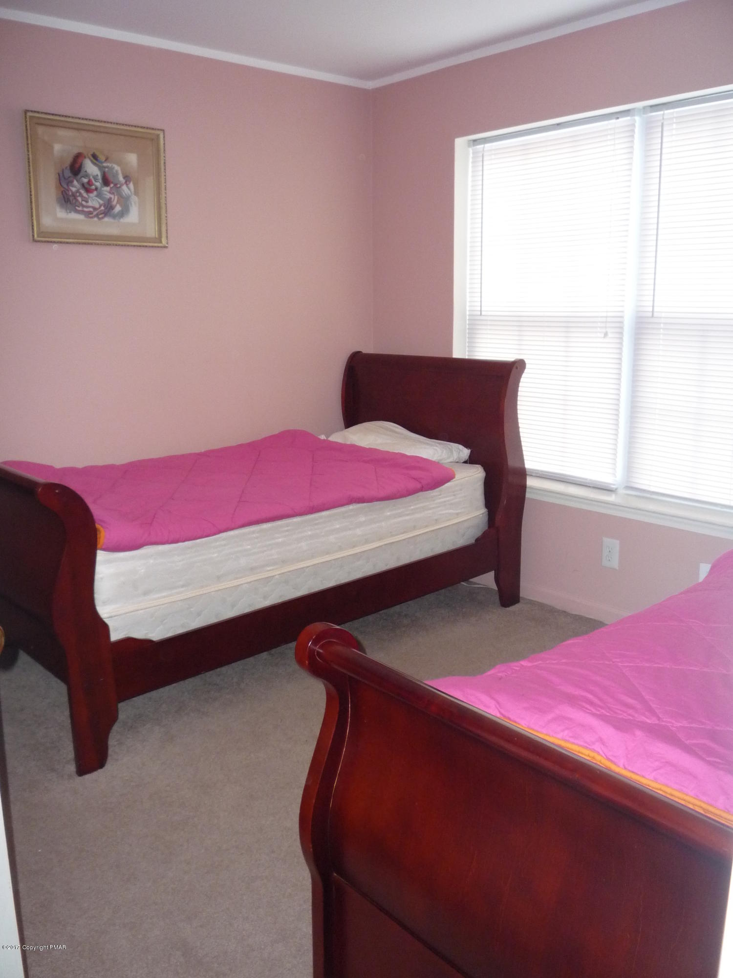113 3154) Kirkham Road Bushkill, PA 18324 - Photo 8 of 25 Bedroom 3