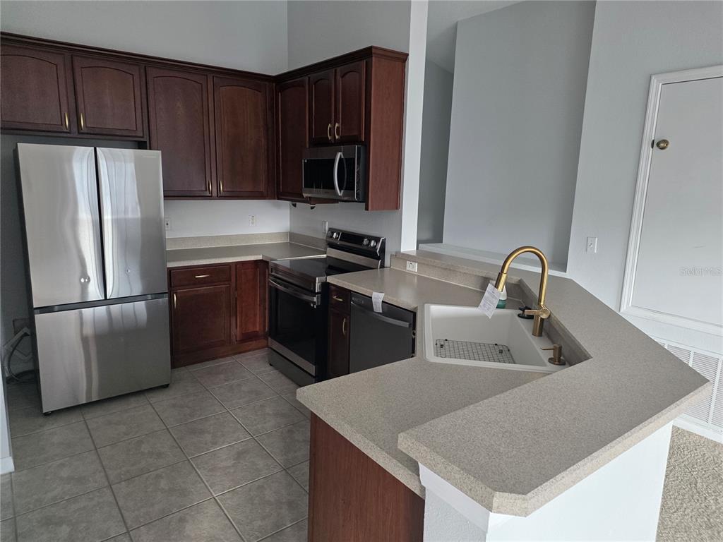 27625 Pleasure Ride Loop Wesley Chapel, FL 33544 - Photo 13 of 19