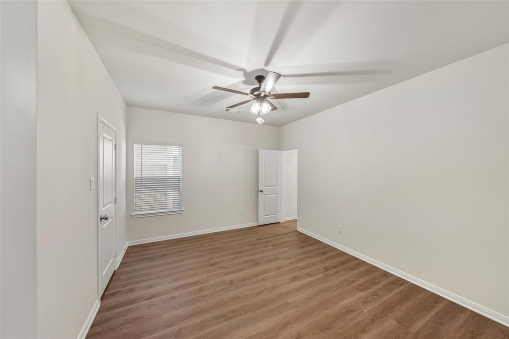 710 West Dallas Street Conroe, TX 77301 - Photo 15 of 19 Image showcases finishes and condition. Floor plan may vary.