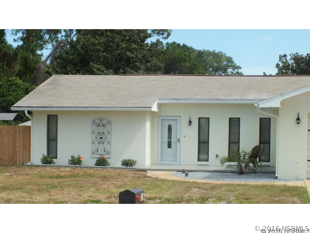 124 Hibiscus Road Edgewater, FL 32141 - Photo 2 of 28 Gallery Image 2
