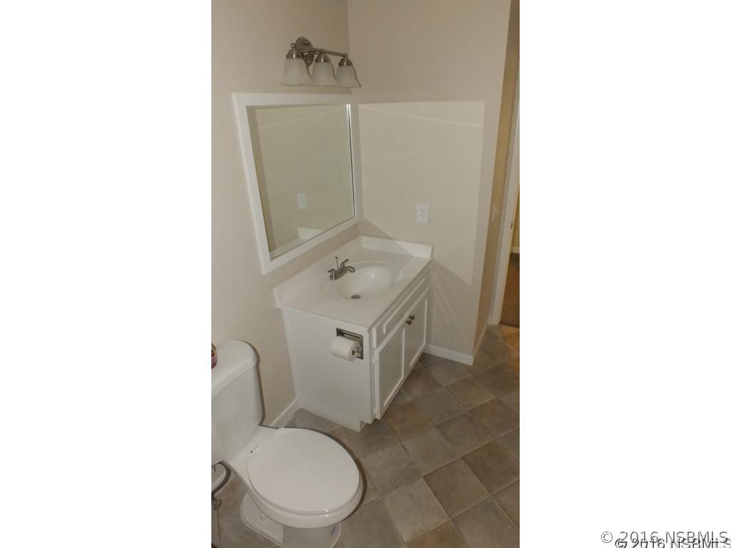124 Hibiscus Road Edgewater, FL 32141 - Photo 21 of 28 Gallery Image 21
