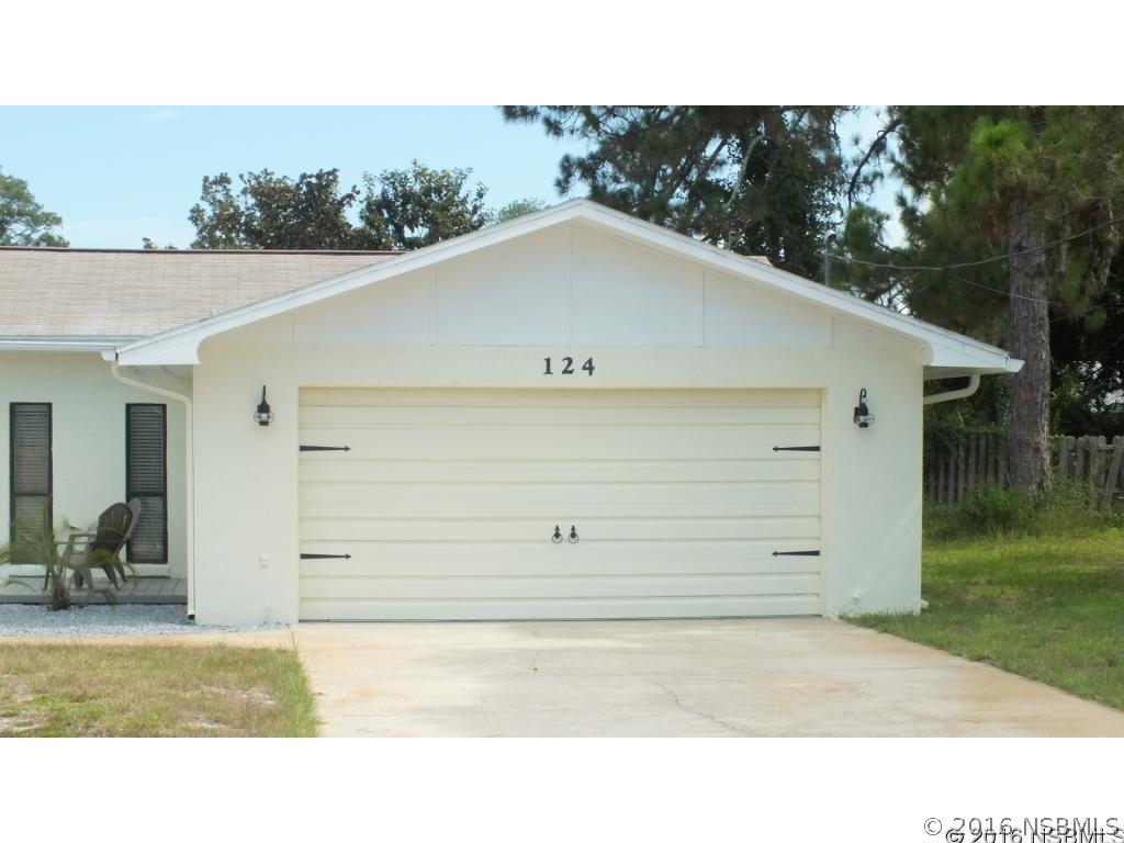 124 Hibiscus Road Edgewater, FL 32141 - Photo 3 of 28 Gallery Image 3