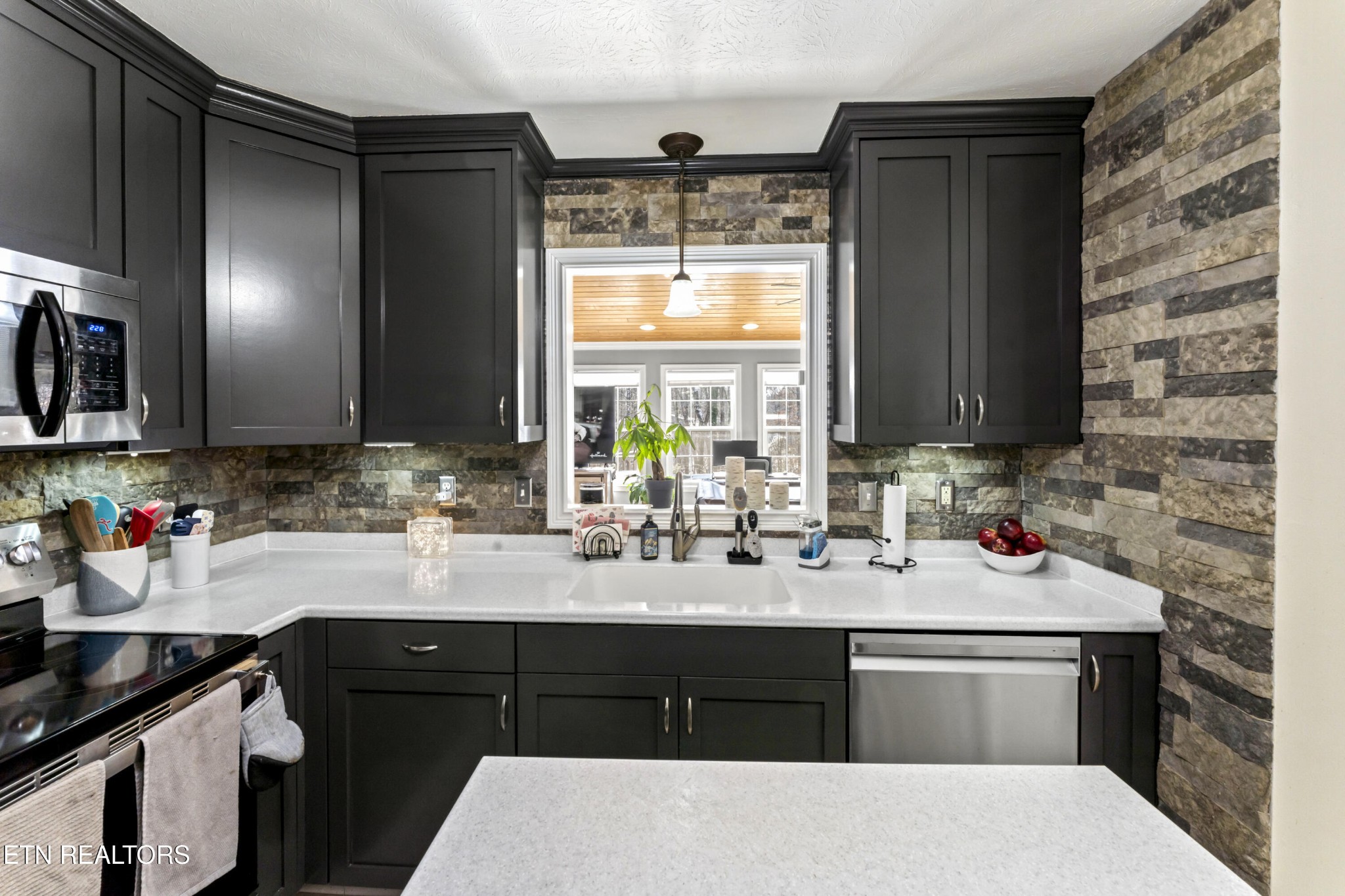 117 Normandy Road Oak Ridge, TN 37830 - Photo 15 of 35 Gallery Image 15