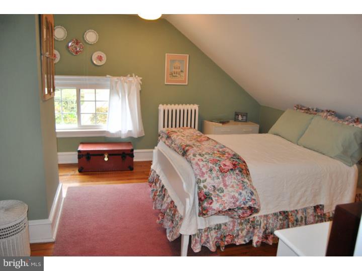 321 Hewett Road Wyncote, PA 19095 - Photo 14 of 23 Bedroom 4