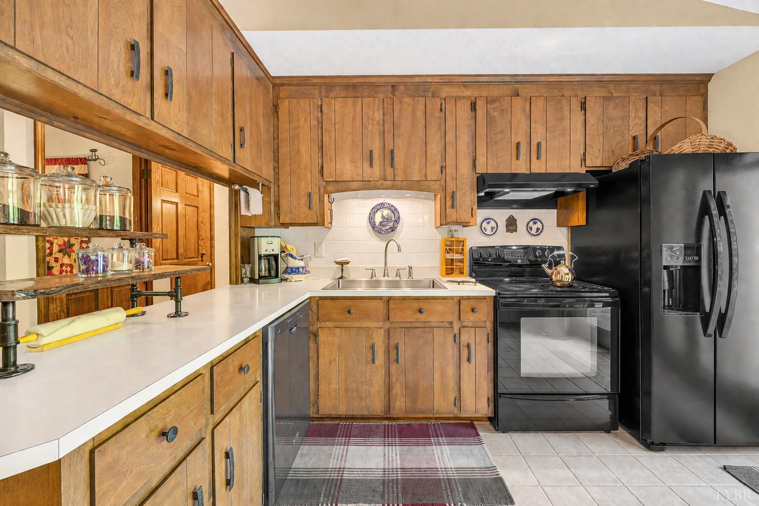 301 Brookfield Road Lynchburg, VA 24503 - Photo 18 of 55 Gallery Image 18