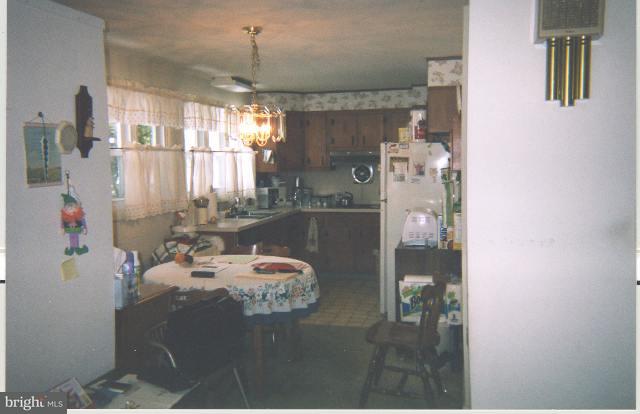 3216 Cloverfield Road Harrisburg, PA 17109 - Photo 3 of 8 Gallery Image 3
