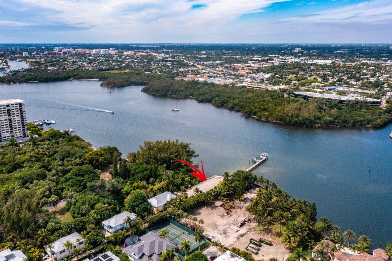 900 Lago Mar Lane, Unit 200 Boca Raton, FL 33431 - Photo 12 of 23 014-900LagoMarLane-BocaRaton-FL-33431-SM