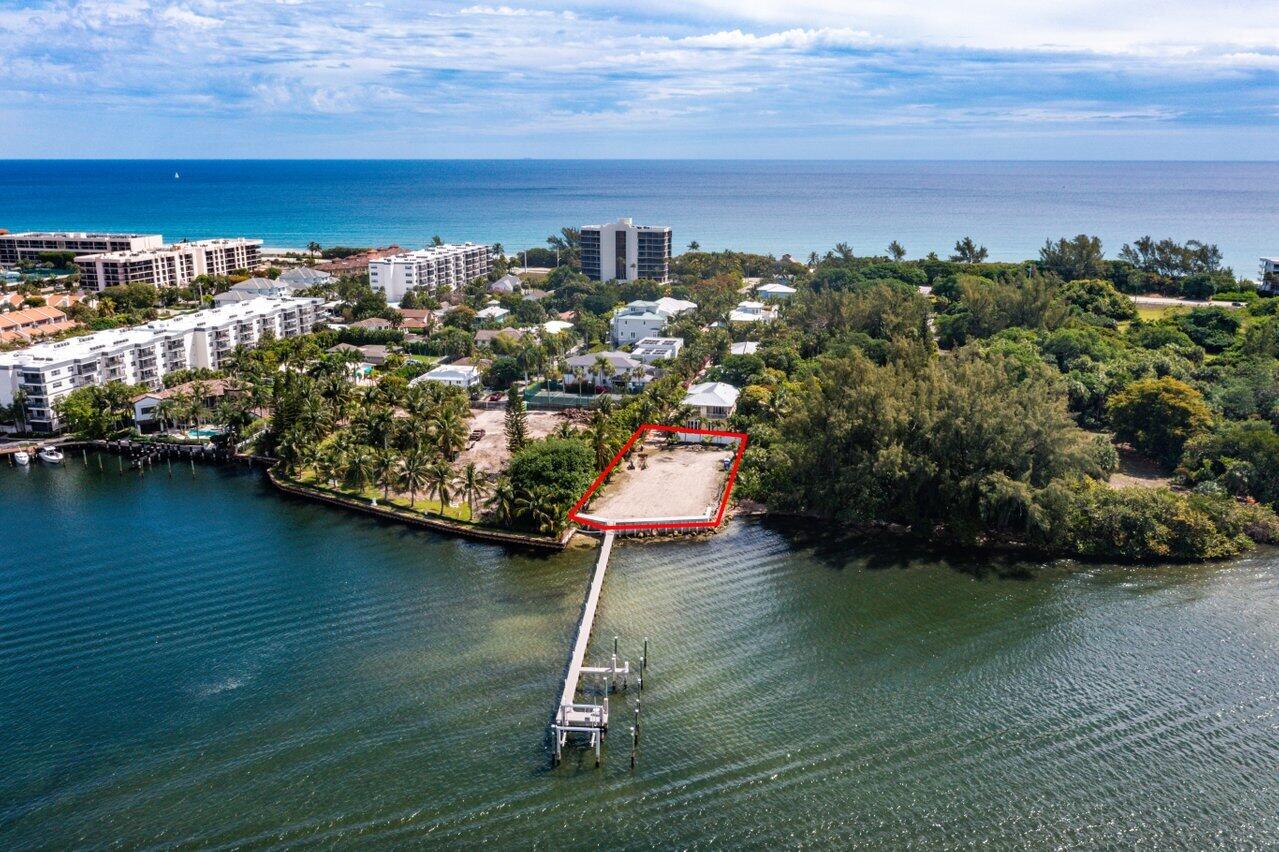 900 Lago Mar Lane, Unit 200 Boca Raton, FL 33431 - Photo 5 of 23 008-900LagoMarLane-BocaRaton-FL-33431-SM