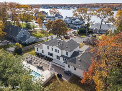 $1,699,999 | 1105 Shore Drive, Brielle, NJ 08730