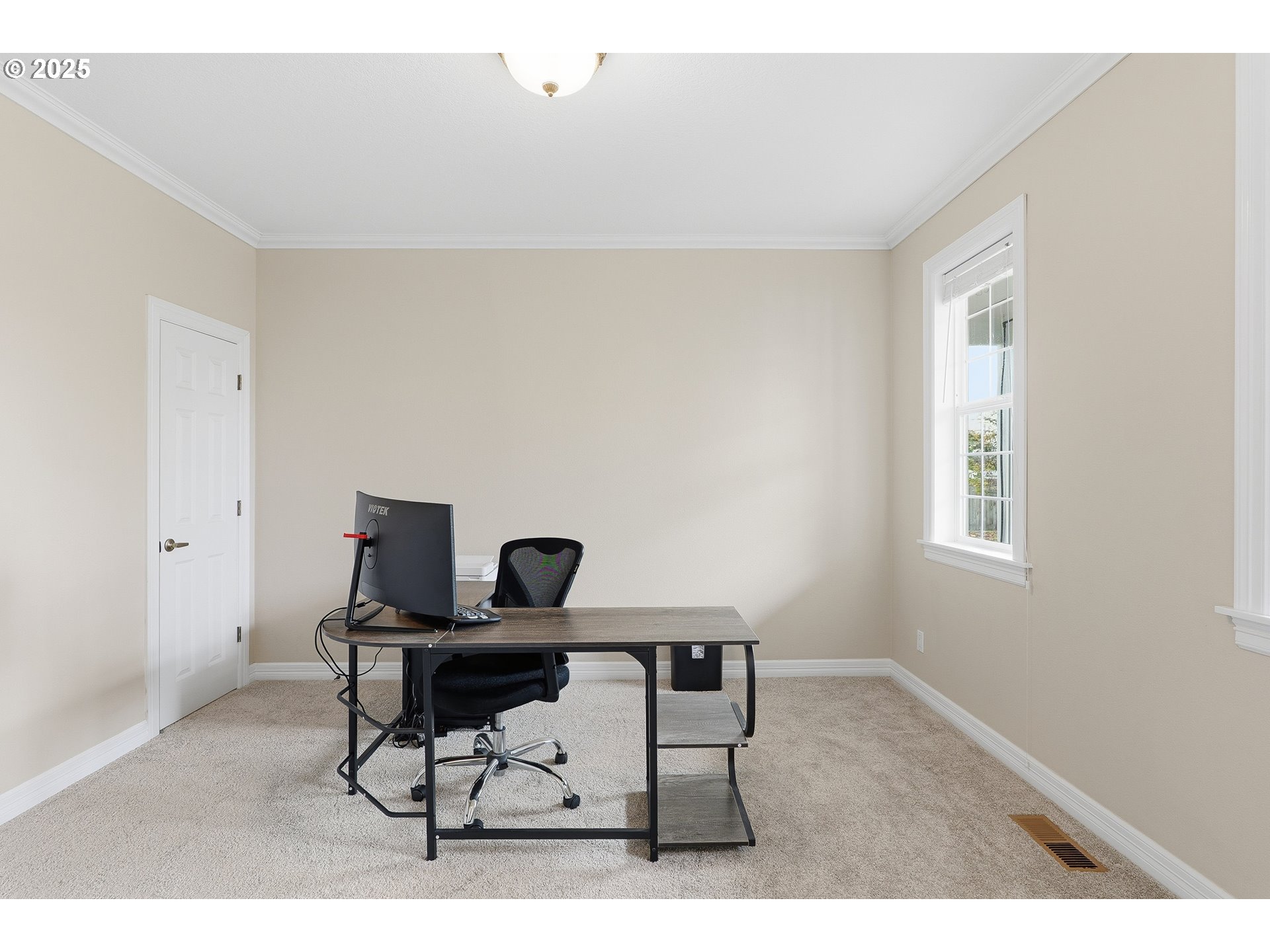 1650 Northeast Chehalem Drive Newberg, OR 97132 - Photo 18 of 36