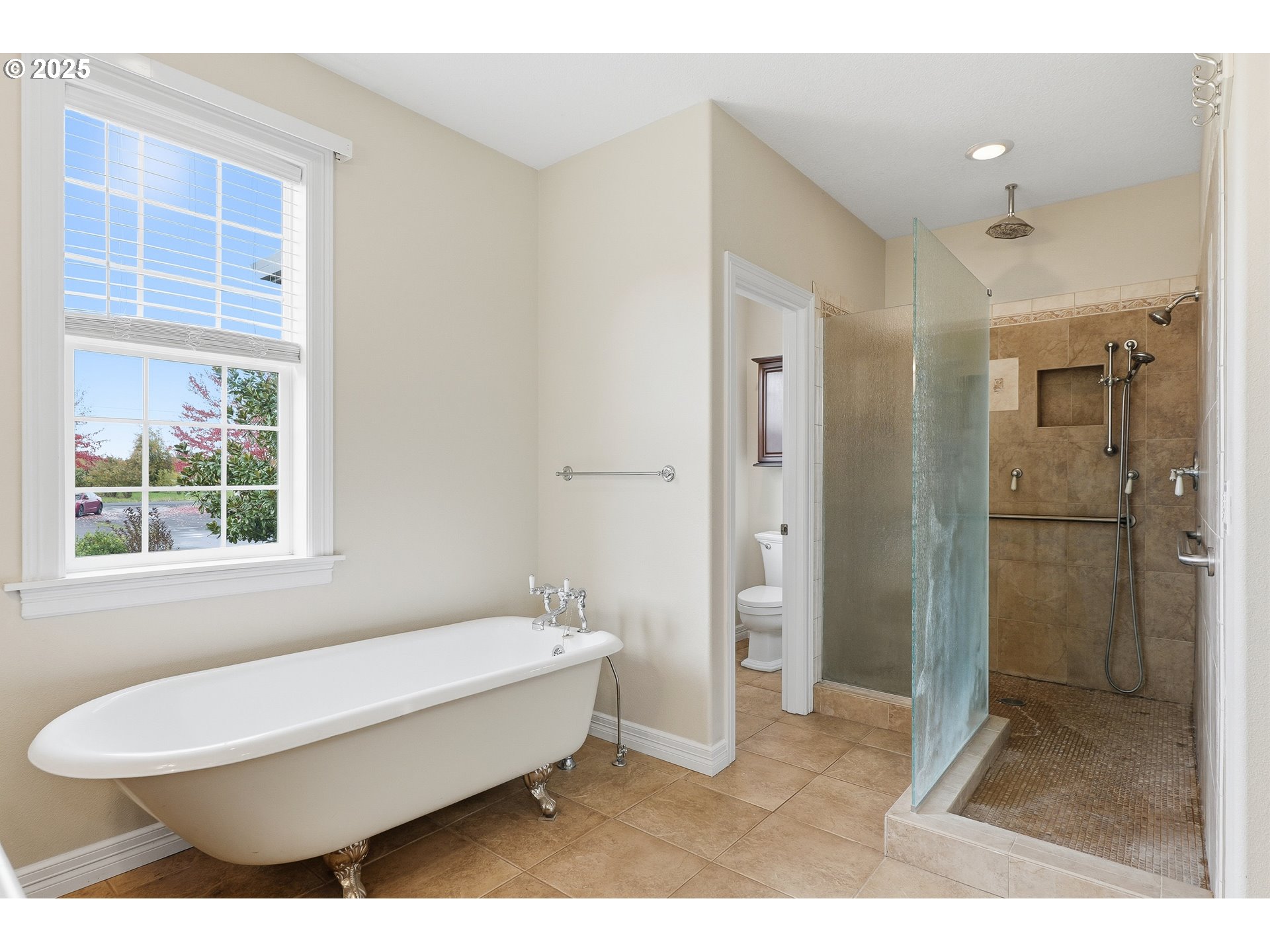 1650 Northeast Chehalem Drive Newberg, OR 97132 - Photo 21 of 36