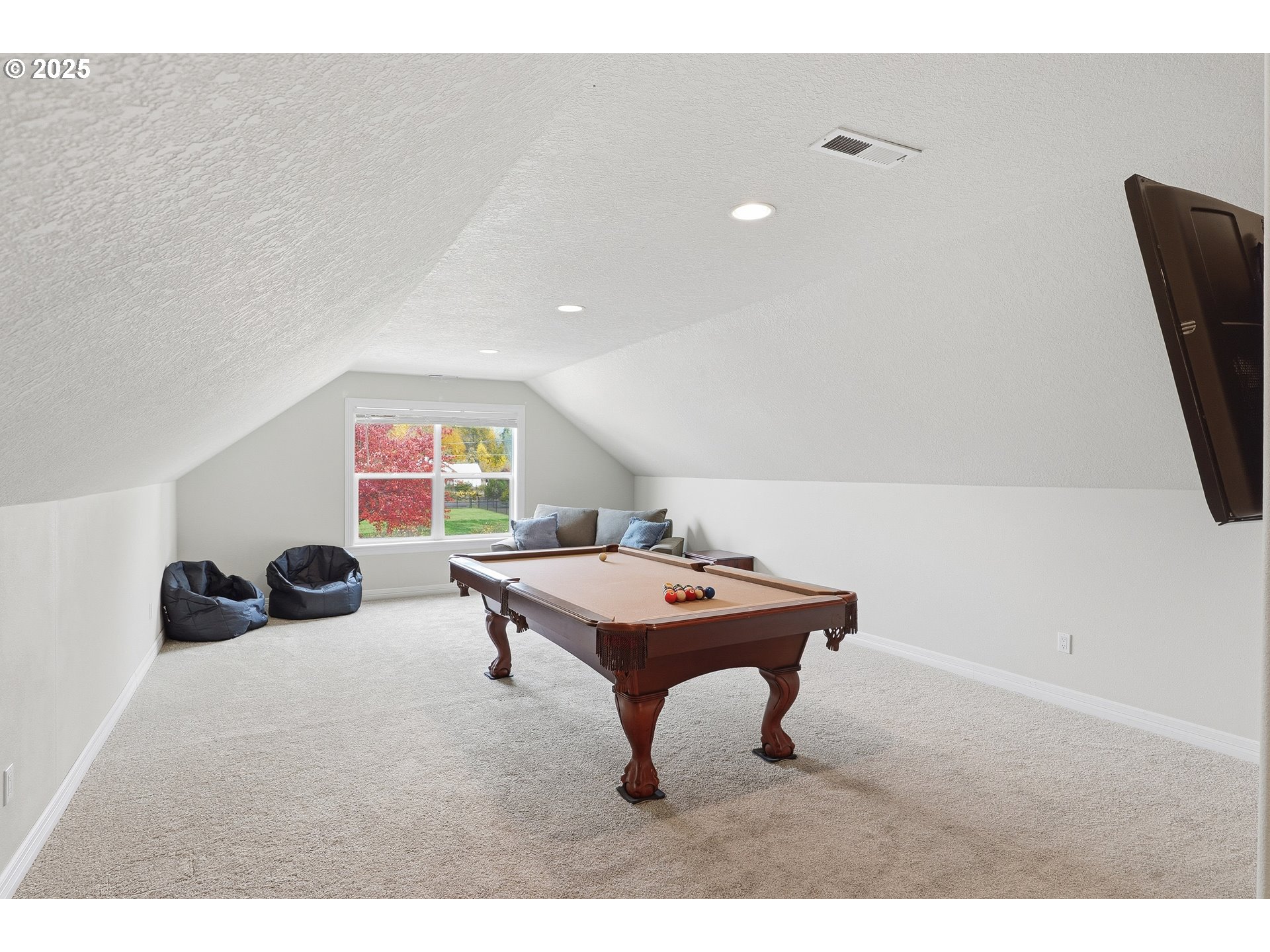 1650 Northeast Chehalem Drive Newberg, OR 97132 - Photo 27 of 36