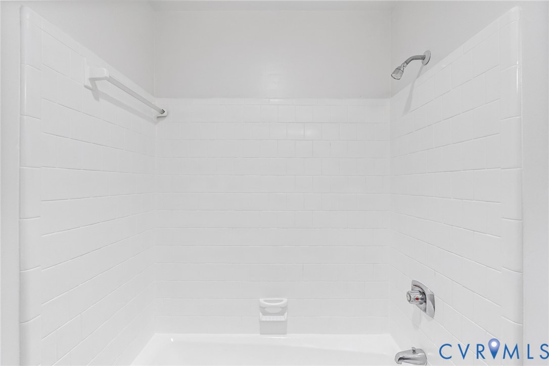 5701 Elfinwood Road Chester, VA 23831 - Photo 37 of 52