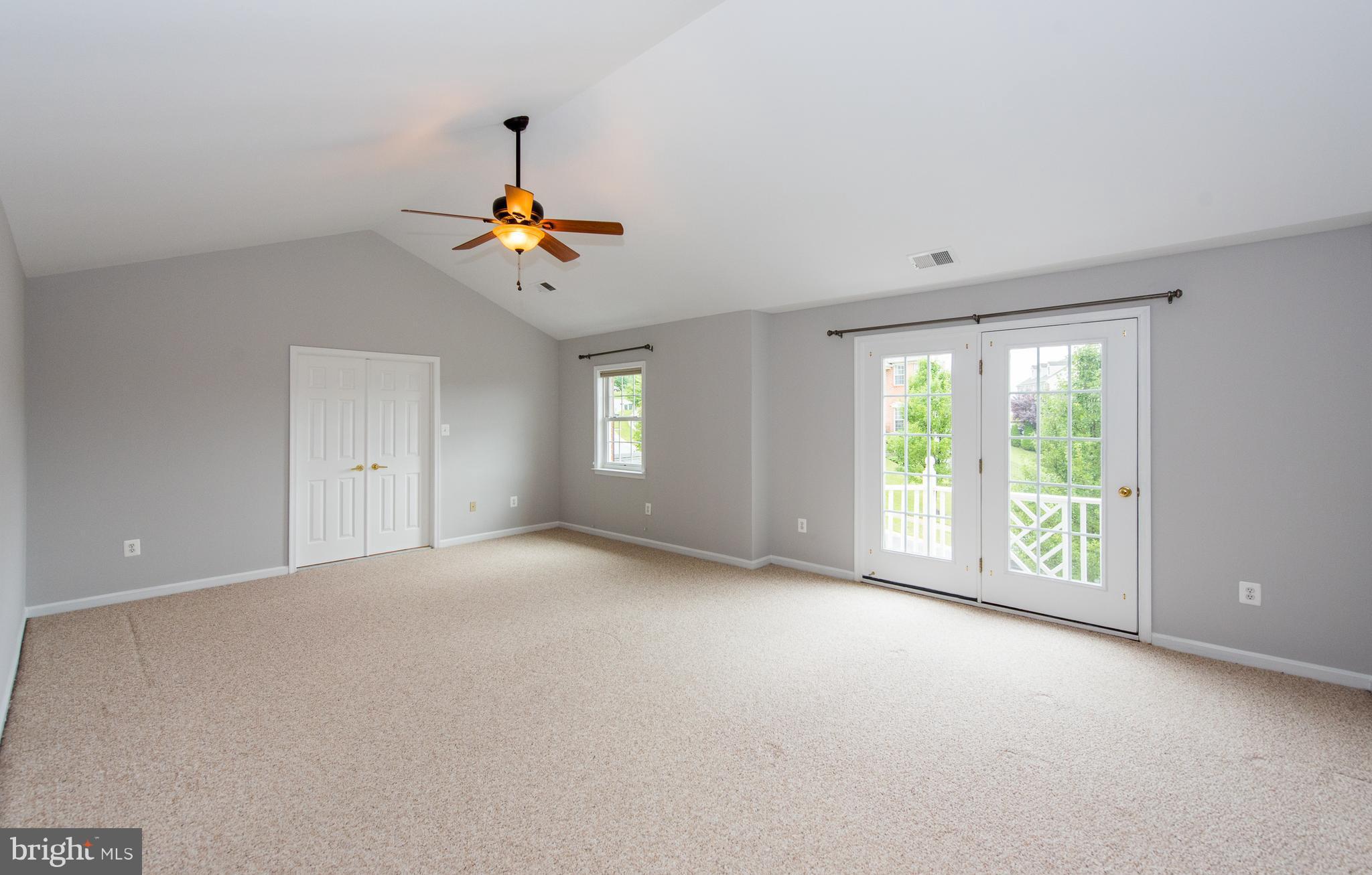 8043 High Castle Road Ellicott City, MD 21043 - Photo 15 of 28 Owners Suite w/Private Balcony