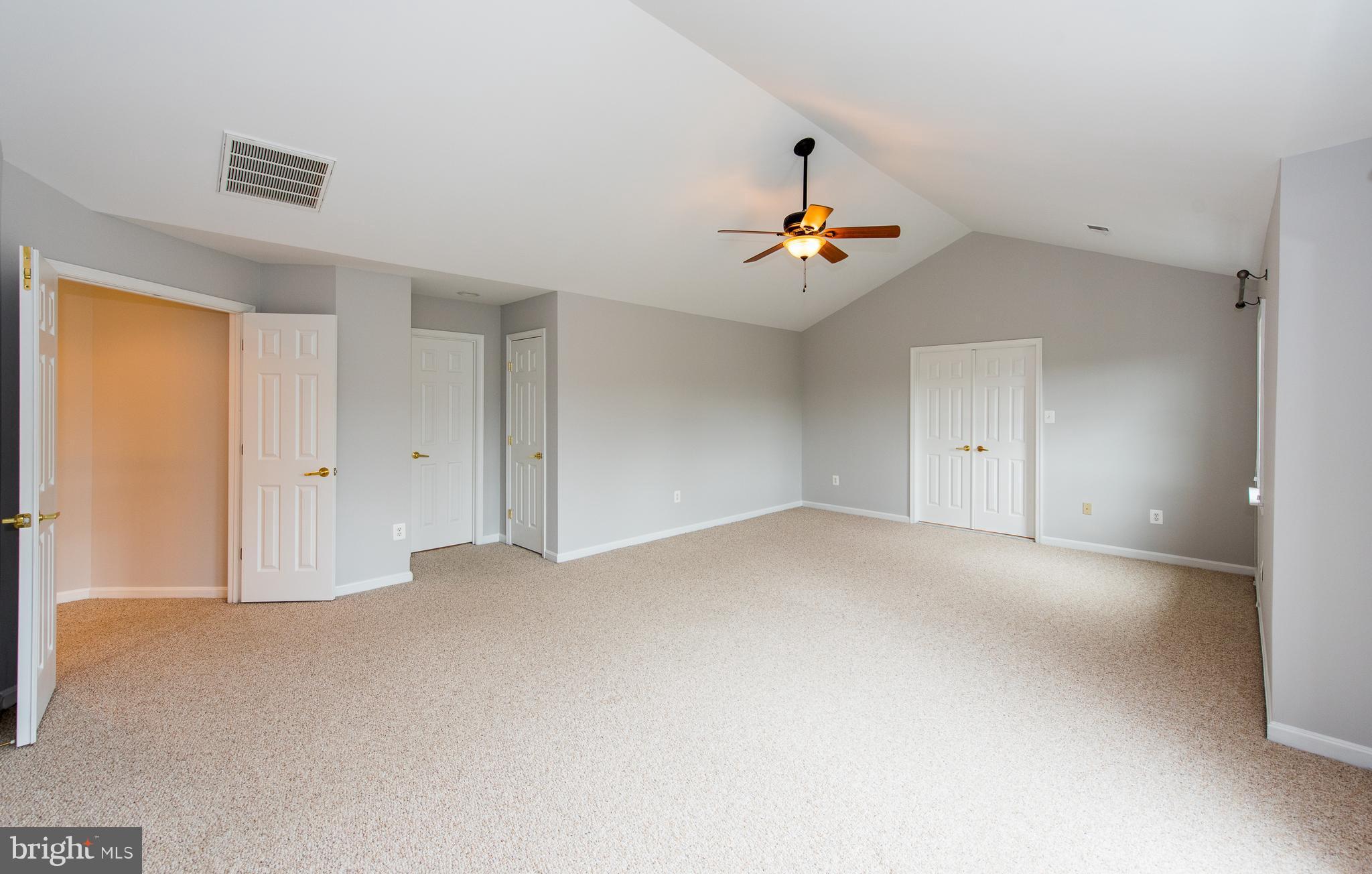 8043 High Castle Road Ellicott City, MD 21043 - Photo 16 of 28 Bedroom (Master)