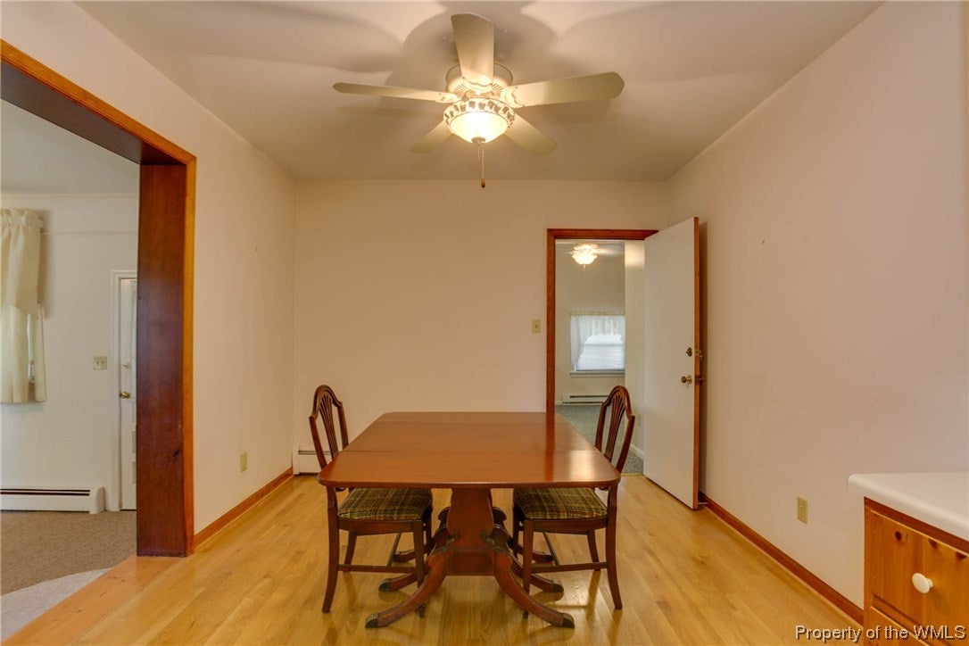 112 Holly Point Road Yorktown, VA 23692 - Photo 14 of 36 Gallery Image 14