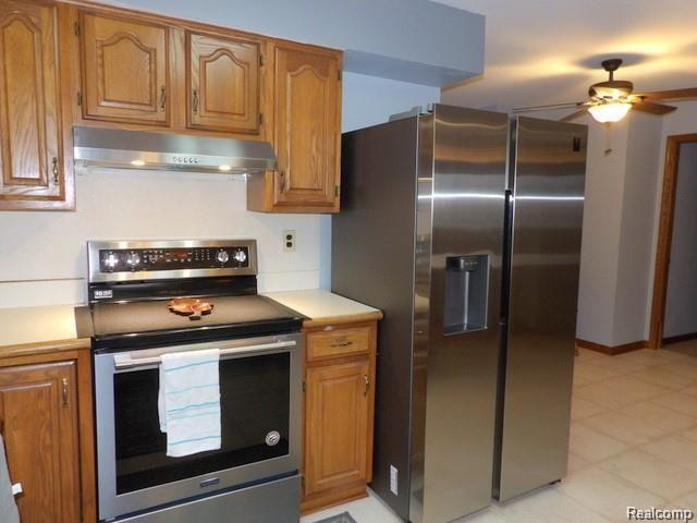 8108 Pardee Road Taylor, MI 48180 - Photo 39 of 58 39. NEW STAINLESS STEEL APPL STAY + STAINLESS STEEL EXTERNAL VENT HOOD FAN!