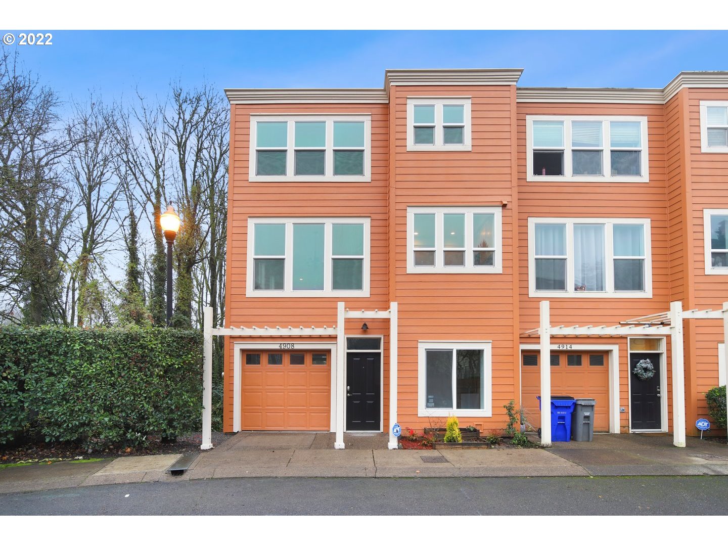 4908 Southwest View Point Terrace Portland, OR 97239 - Photo 1 of 31 Gallery Image 1