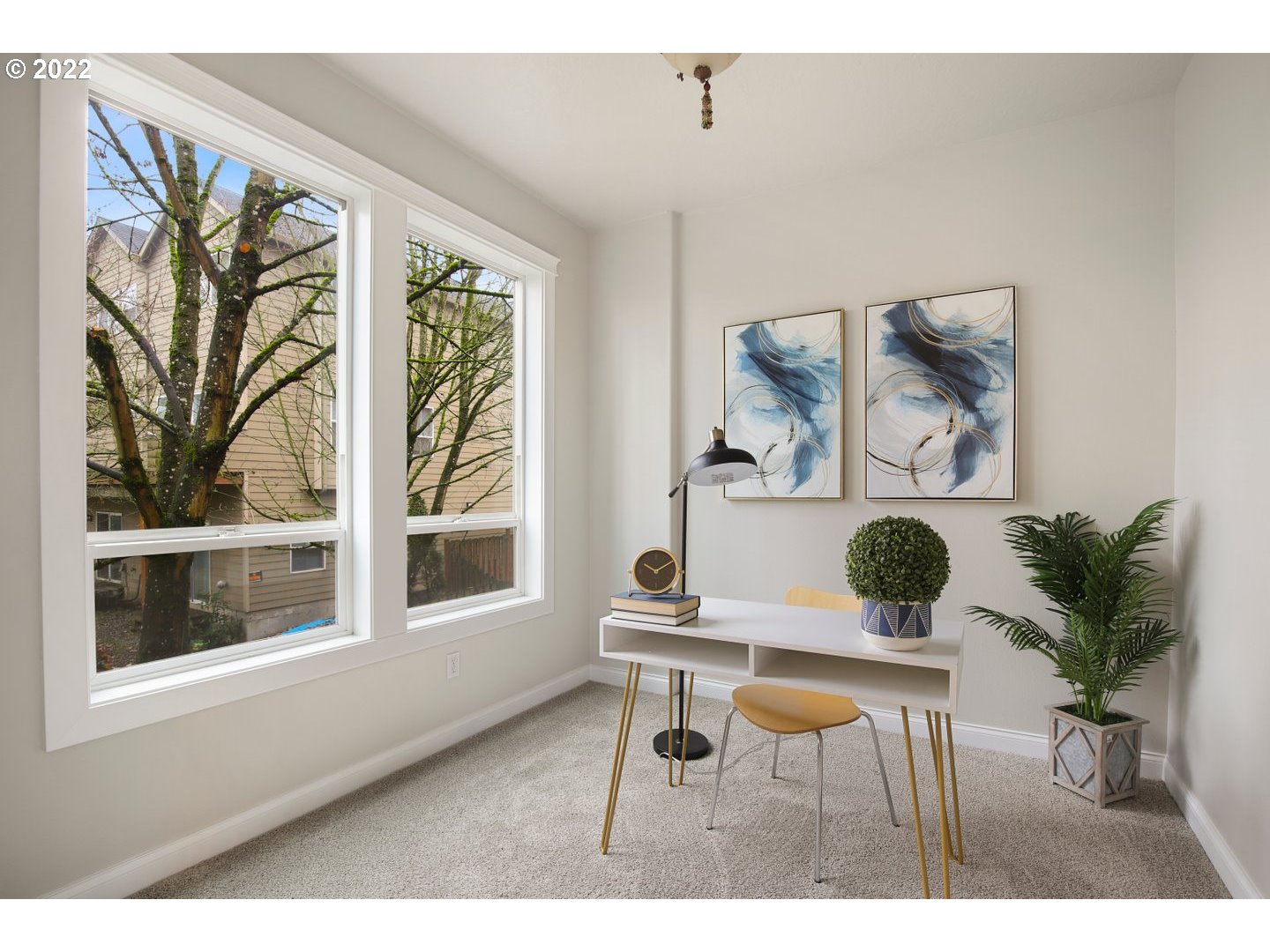 4908 Southwest View Point Terrace Portland, OR 97239 - Photo 13 of 31 Gallery Image 13