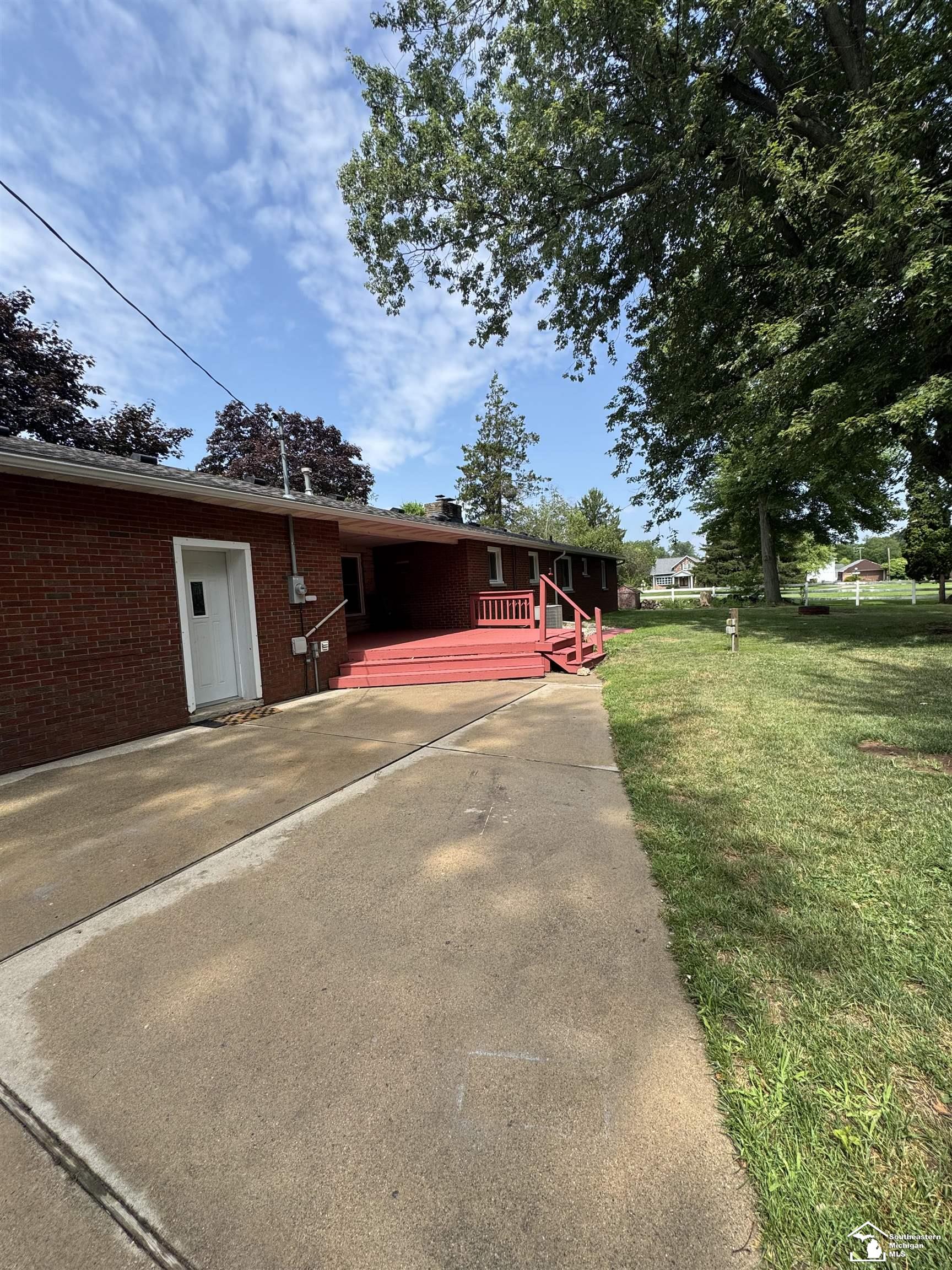 3422 Bluebush Road Monroe, MI 48162 - Photo 5 of 20