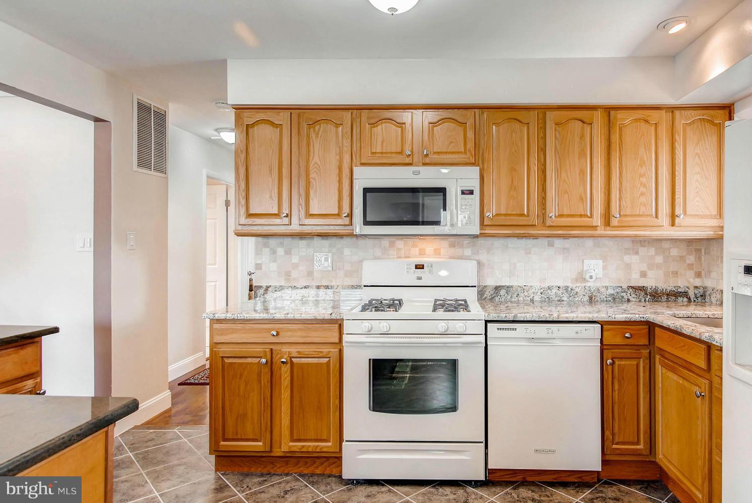 6211 Auth Road Suitland, MD 20746 - Photo 12 of 30 Kitchen