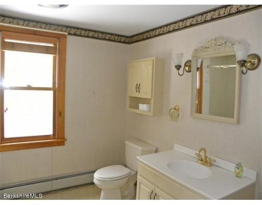 238 South Warger Road Conway, MA 01341 - Photo 17 of 21 P-bath