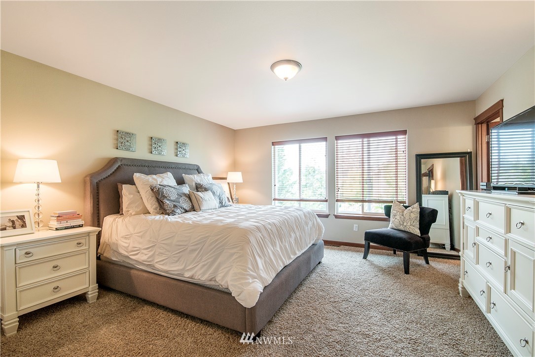 4769 Rochelle Street Southeast Lacey, WA 98503 - Photo 12 of 25 Gallery Image 12