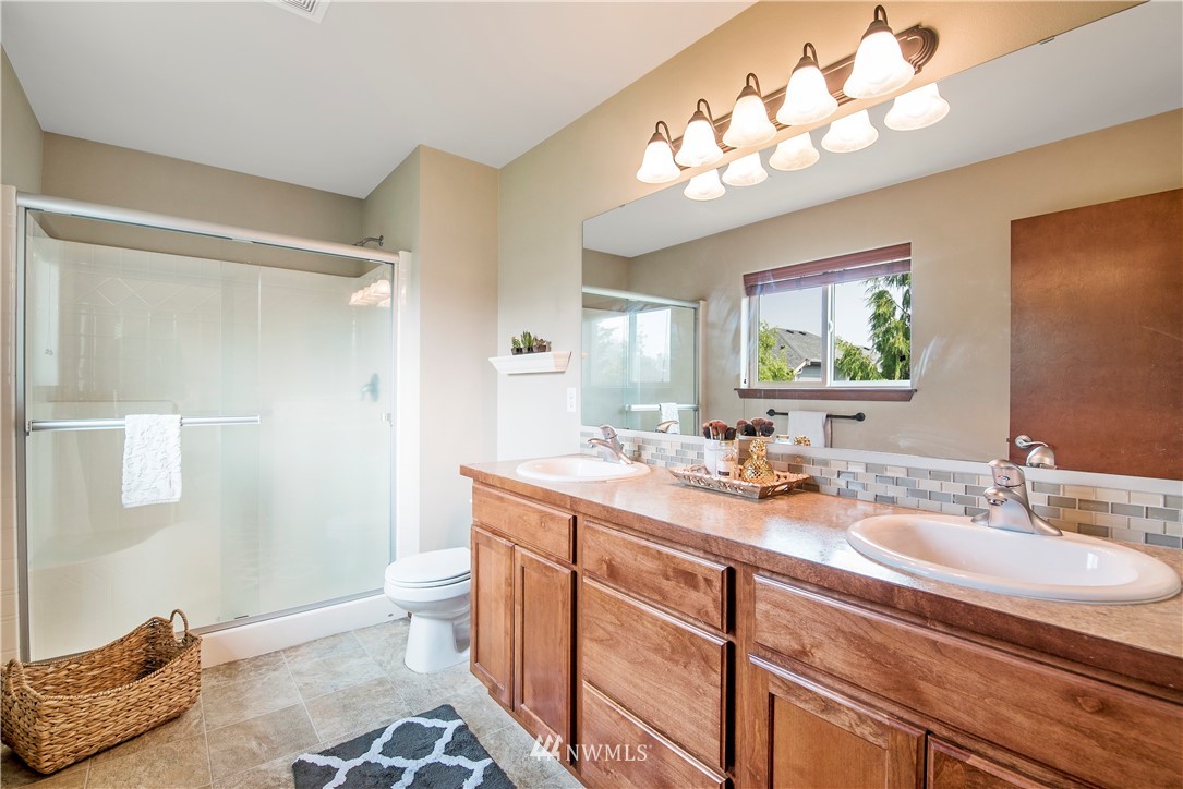 4769 Rochelle Street Southeast Lacey, WA 98503 - Photo 14 of 25 Gallery Image 14