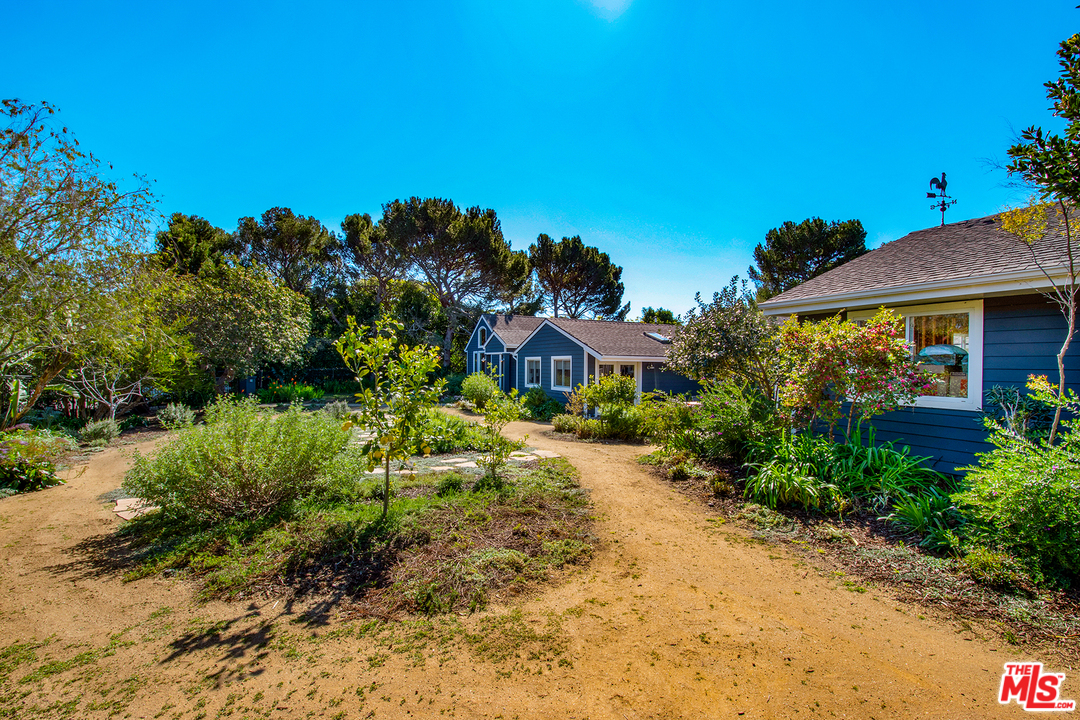 6539 Wandermere Road Malibu, CA 90265 - Photo 38 of 40