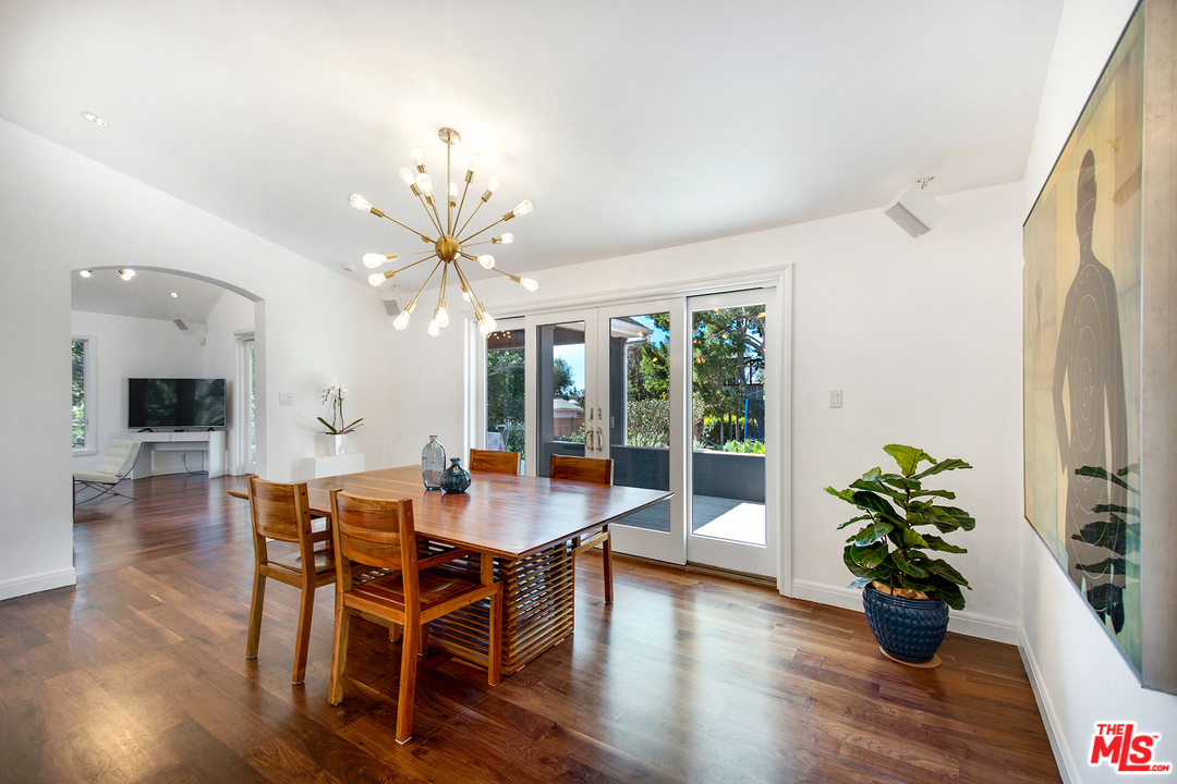 6539 Wandermere Road Malibu, CA 90265 - Photo 6 of 40