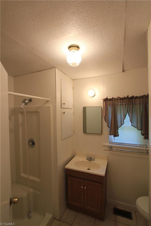 556 Poole Road Troy, NC 27371 - Photo 11 of 30 Gallery Image 11