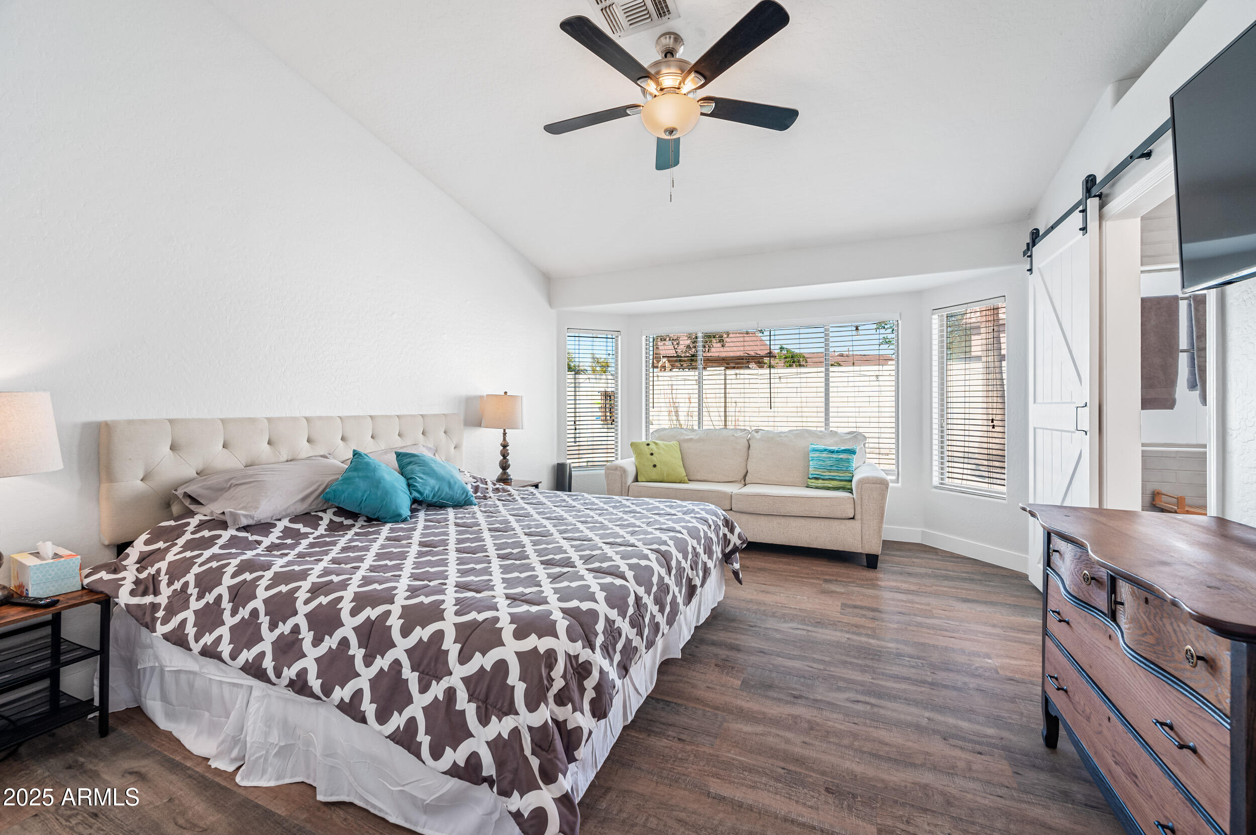 3228 East Sandy Way Gilbert, AZ 85297 - Photo 18 of 50
