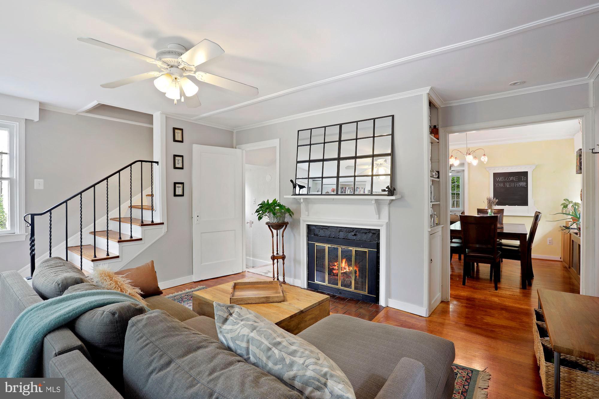 1309 North Glebe Road Arlington, VA 22207 - Photo 3 of 37 Family Room
