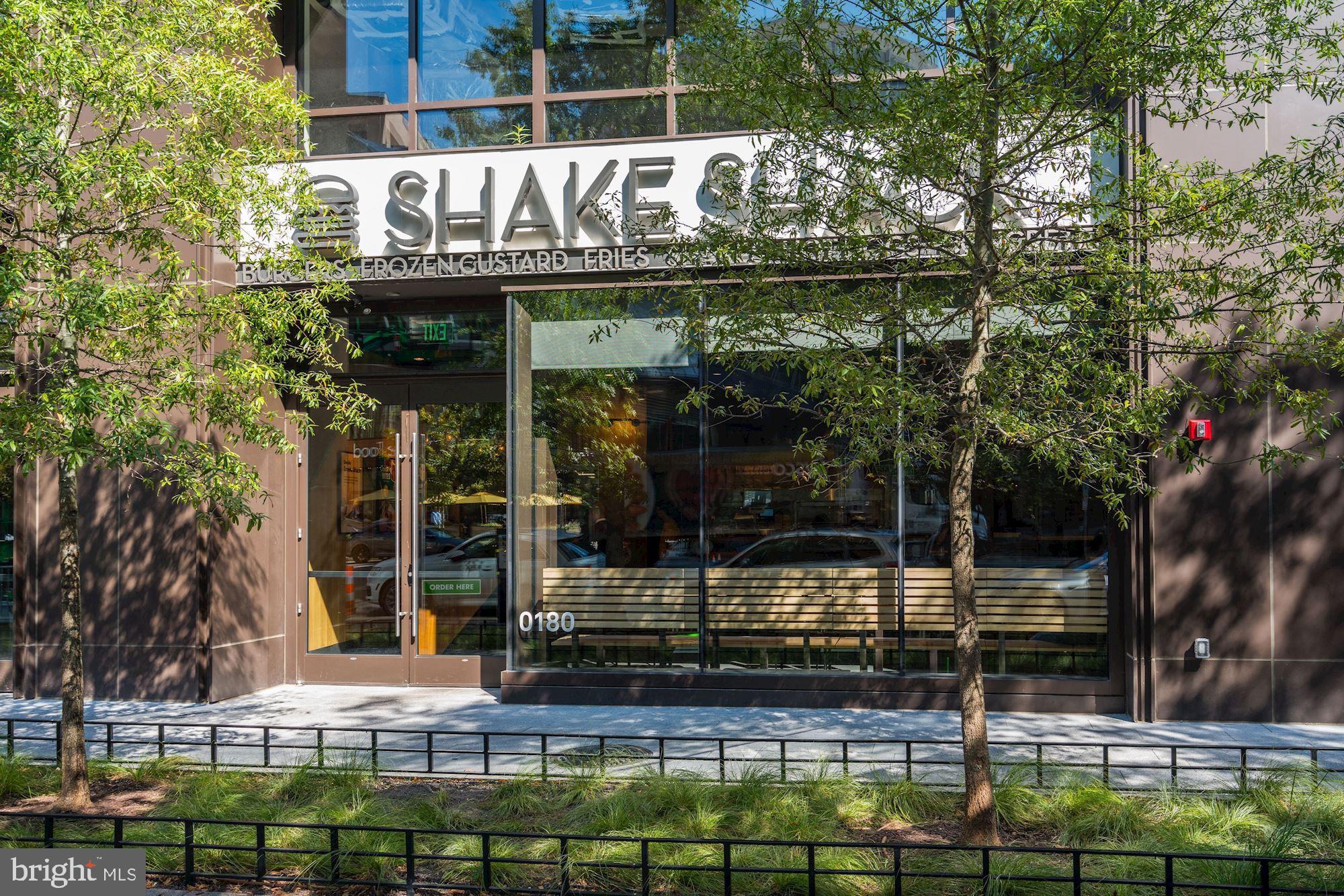 1309 North Glebe Road Arlington, VA 22207 - Photo 33 of 37 Shake Shack
