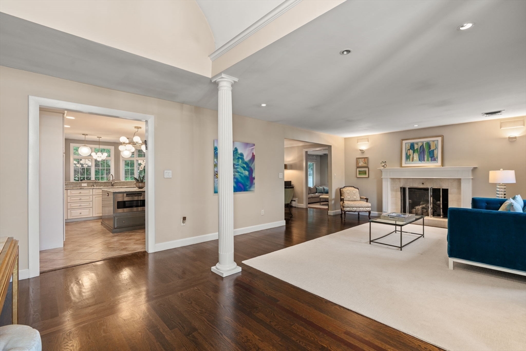 120 Cynthia Road Newton, MA 02459 - Photo 7 of 30