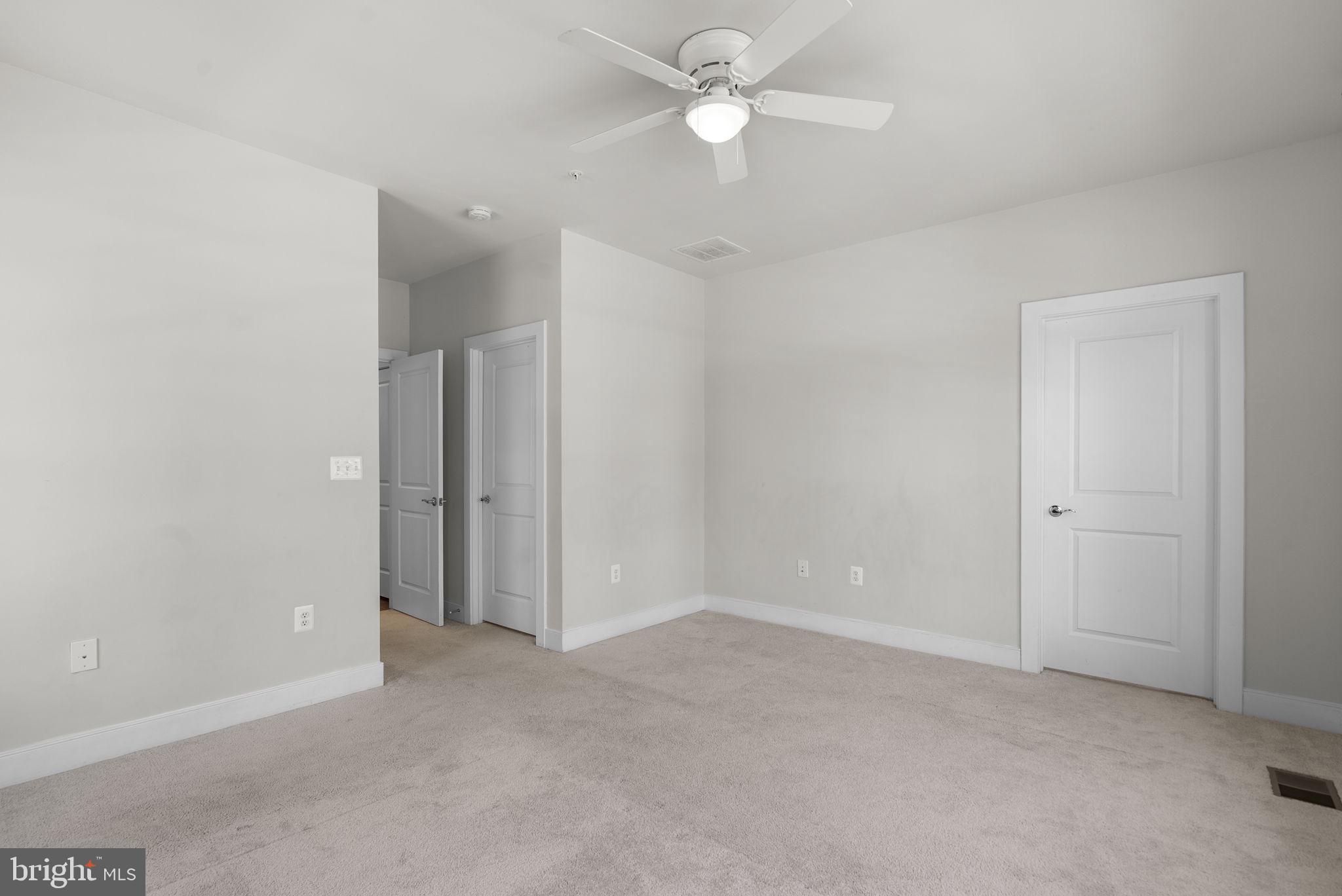 9610 Fields Road, Unit 9610 Gaithersburg, MD 20878 - Photo 16 of 29 Primary Bedroom