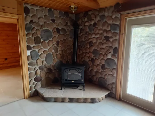 $259,900 | 405 Airport Road, Boscobel, WI 53805