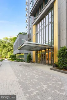 $769,000 | 7887 Jones Branch Drive, Unit 703, McLean, VA 22102