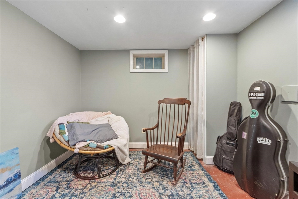 361 Mulpus Road Lunenburg, MA 01462 - Photo 29 of 42