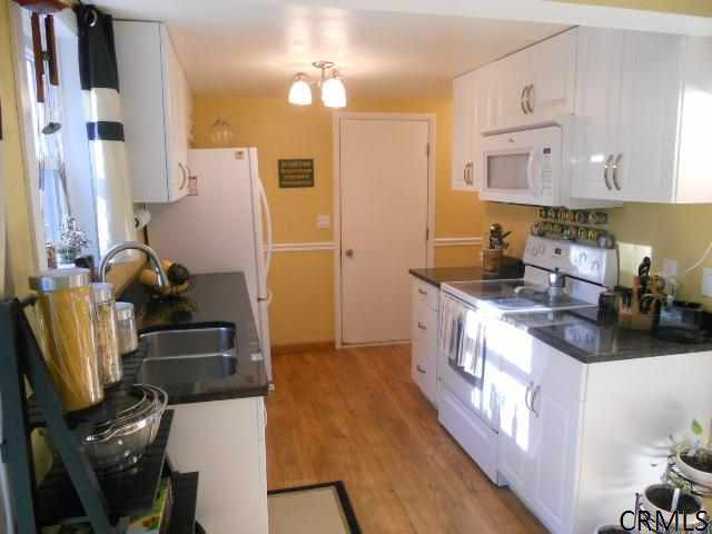 264 Thimbleberry Road Malta, NY 12020 - Photo 4 of 13 Photo 4