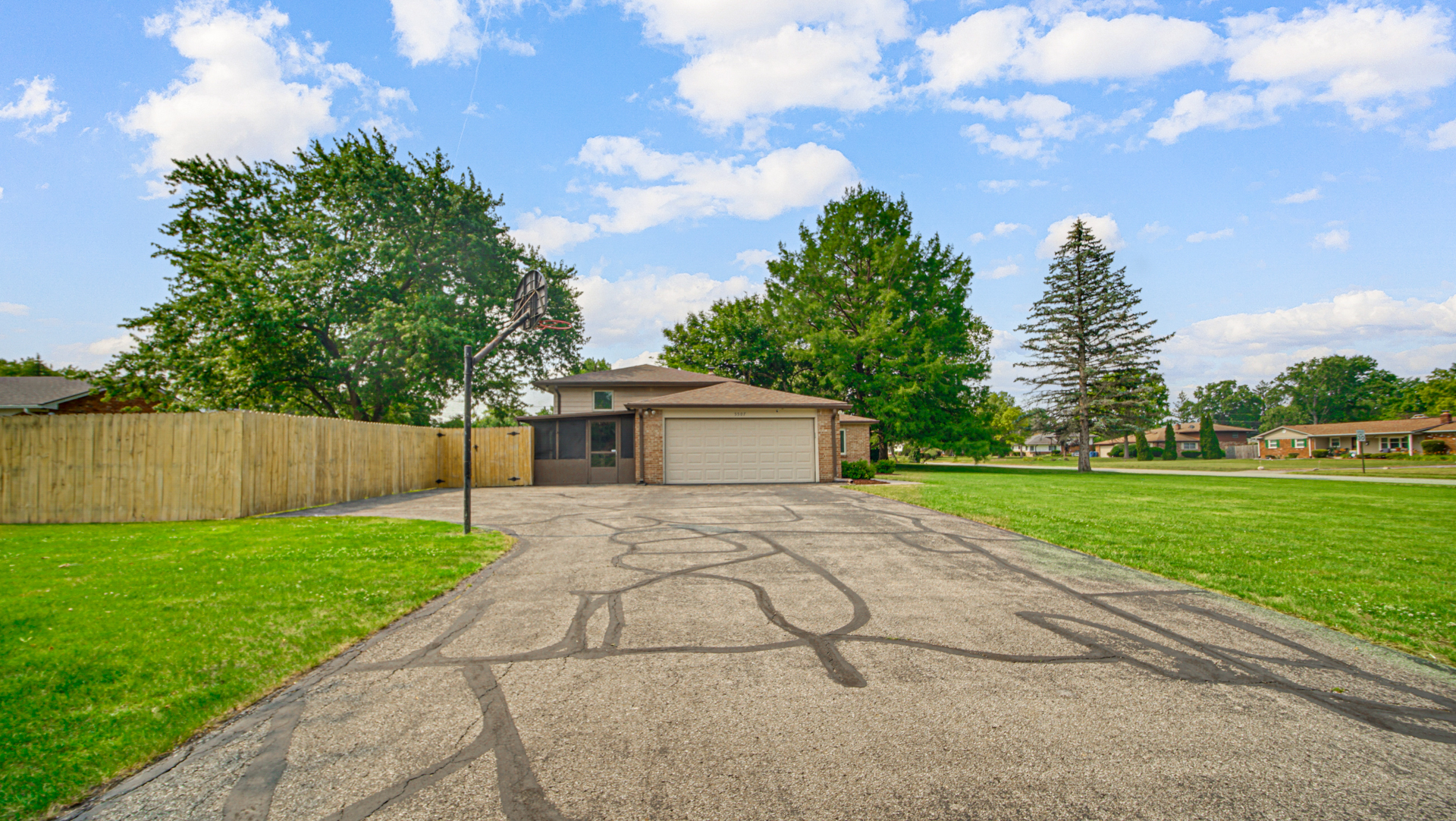 5507 North Kenmore Road Indianapolis, IN 46226 - Photo 27 of 27 Gallery Image 27