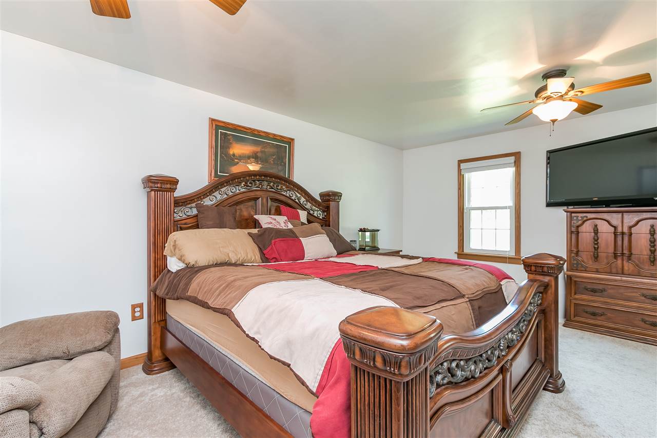54703 Quince Road South Bend, IN 46628 - Photo 20 of 36 Gallery Image 20
