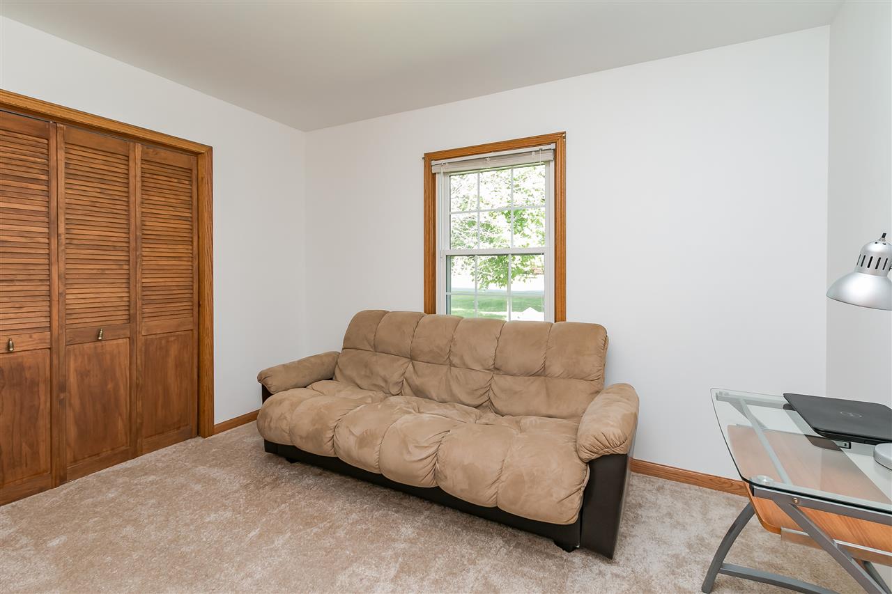 54703 Quince Road South Bend, IN 46628 - Photo 26 of 36 Gallery Image 26