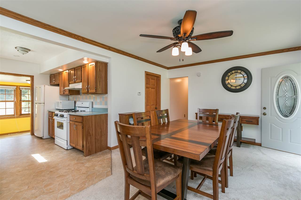 54703 Quince Road South Bend, IN 46628 - Photo 5 of 36 Gallery Image 5