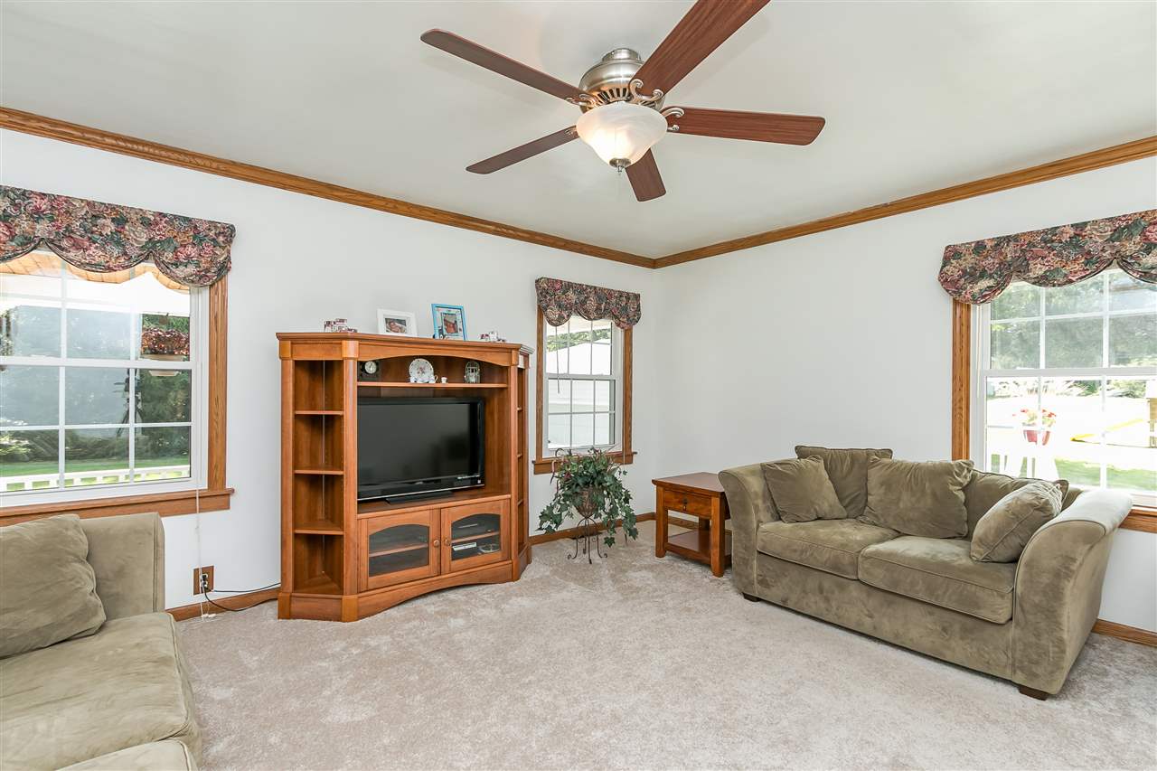 54703 Quince Road South Bend, IN 46628 - Photo 9 of 36 Gallery Image 9