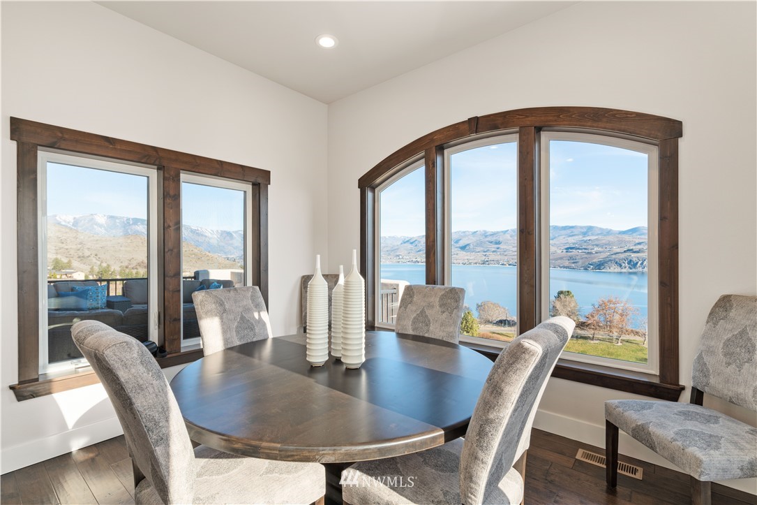 303 Clos Chevalle Road Chelan, WA 98816 - Photo 12 of 40 Gallery Image 12